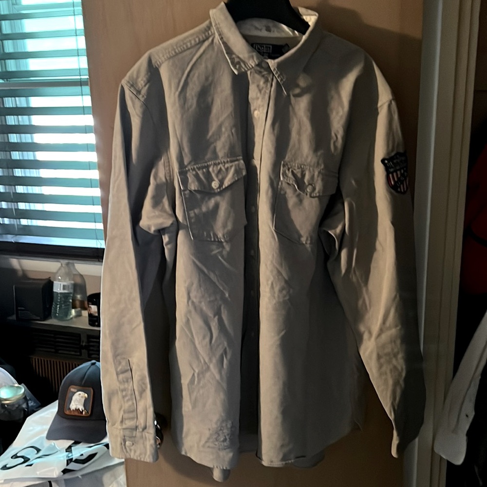 Ralph Lauren long sleeve shirt. Excellent condition